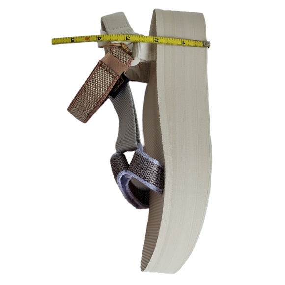 NWB Teva flatform universal karina strappy sandals macaroon metallic multi - Picture 14 of 15